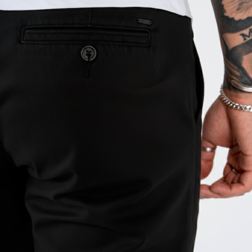 Marcus Gerry Herre Chinos - Black