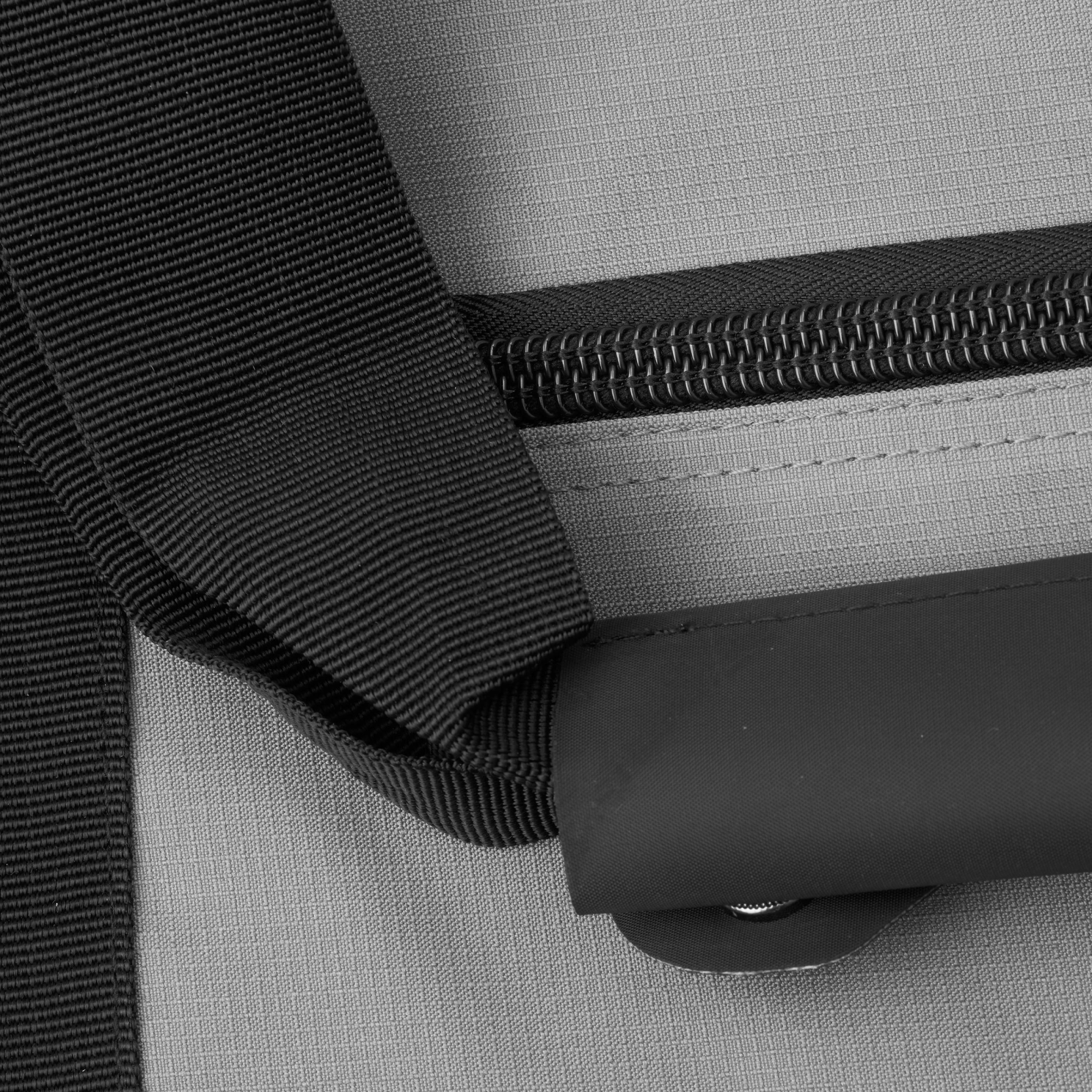 ID Unisex Sportstaske - Grå