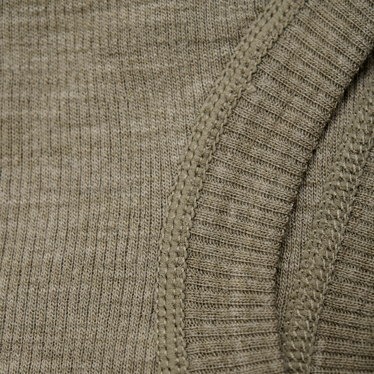 CeLaVi Børne Elefanthue i merinould - Dusky Green