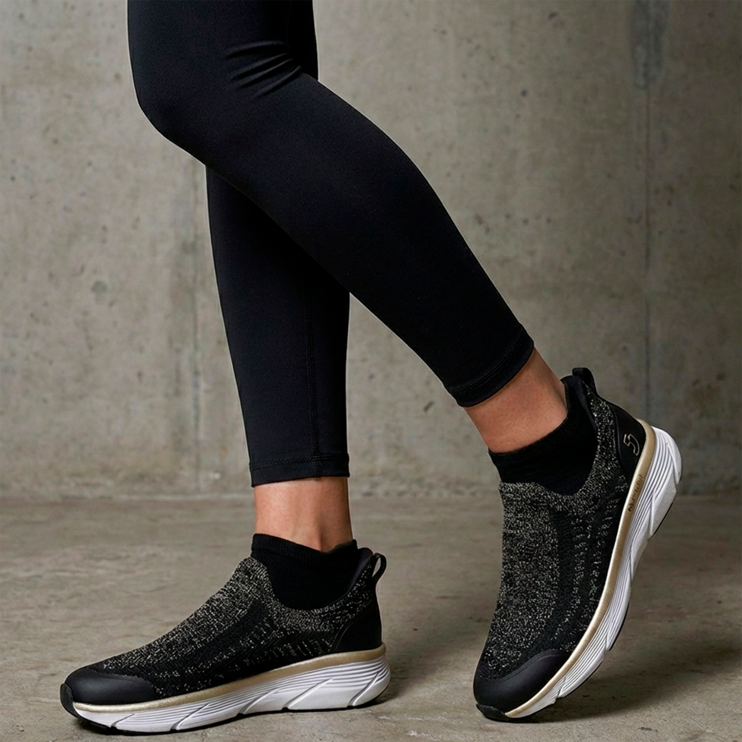 SJ Dame Sneakers - Sort/Platin