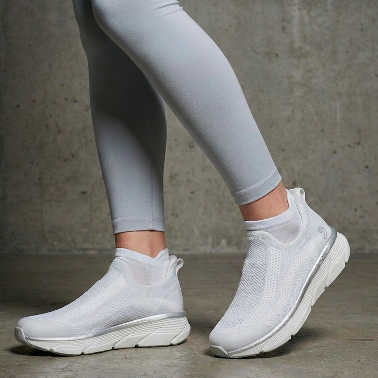 SJ Dame Sneakers - Offwhite/Sølv