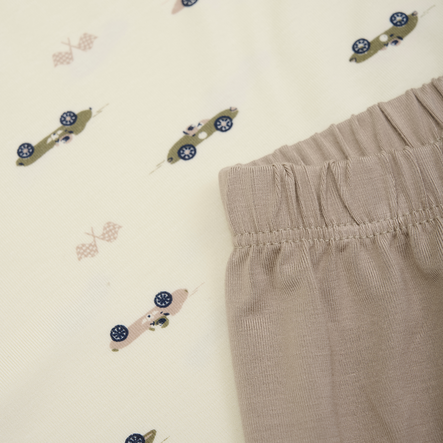 Minymo Børne Nattøjssæt i bambus - Overland Trek