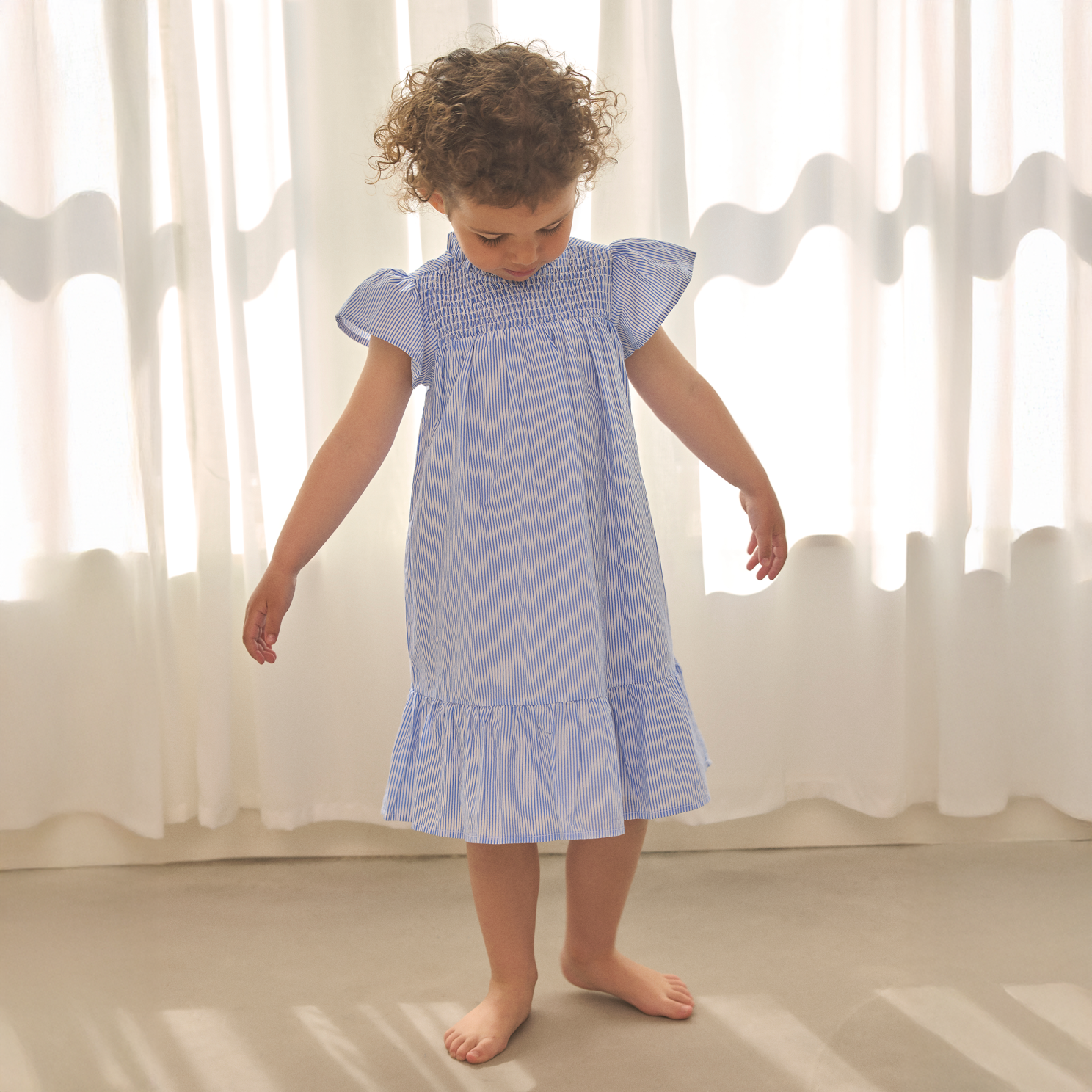 En Fant Pige Kjole - Regatta