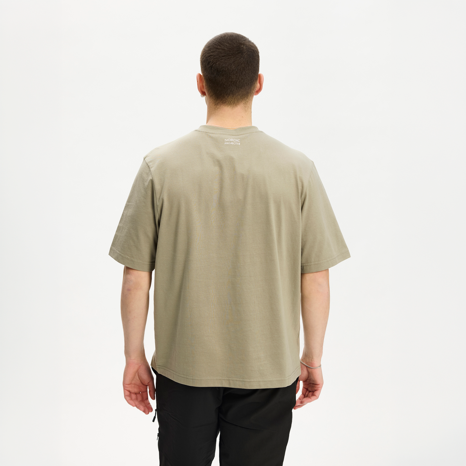 Nordic Project 18 Nebola Herre T-shirt - VETIVER